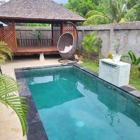 Villa Niang Ando ラブハン・バジョ エクステリア 写真